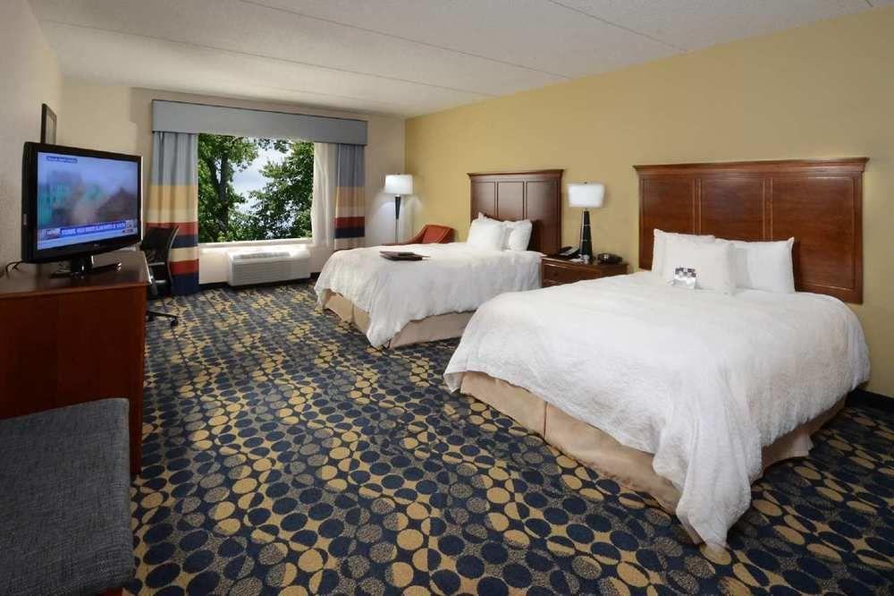 Hampton Inn & Suites Huntersville Exterior foto