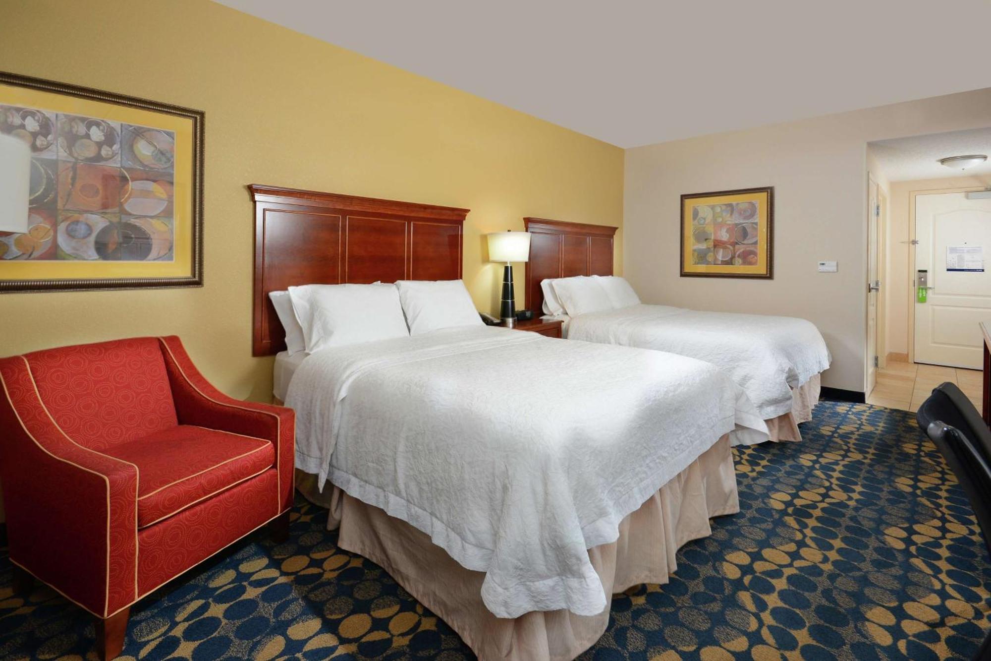 Hampton Inn & Suites Huntersville Exterior foto