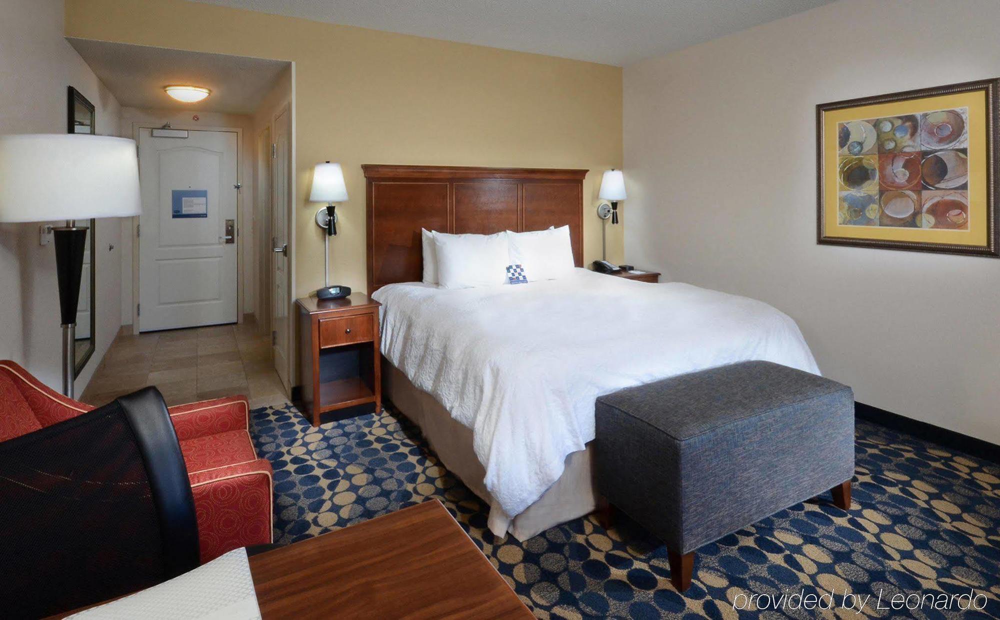 Hampton Inn & Suites Huntersville Exterior foto