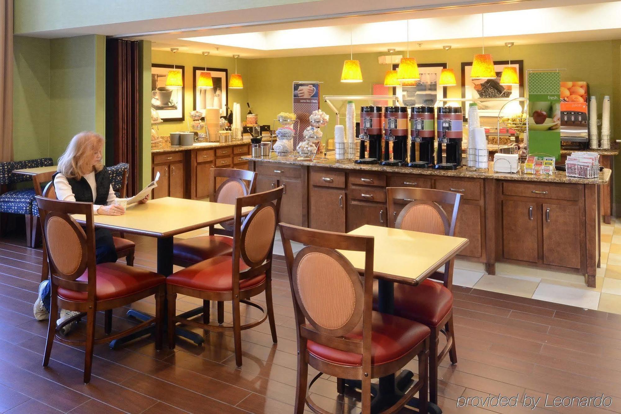 Hampton Inn & Suites Huntersville Exterior foto