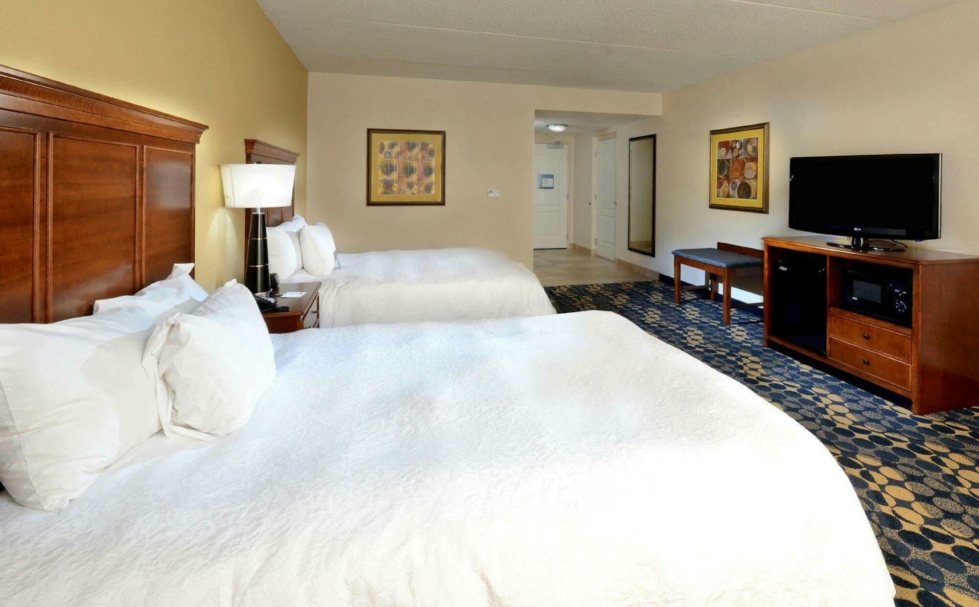Hampton Inn & Suites Huntersville Exterior foto